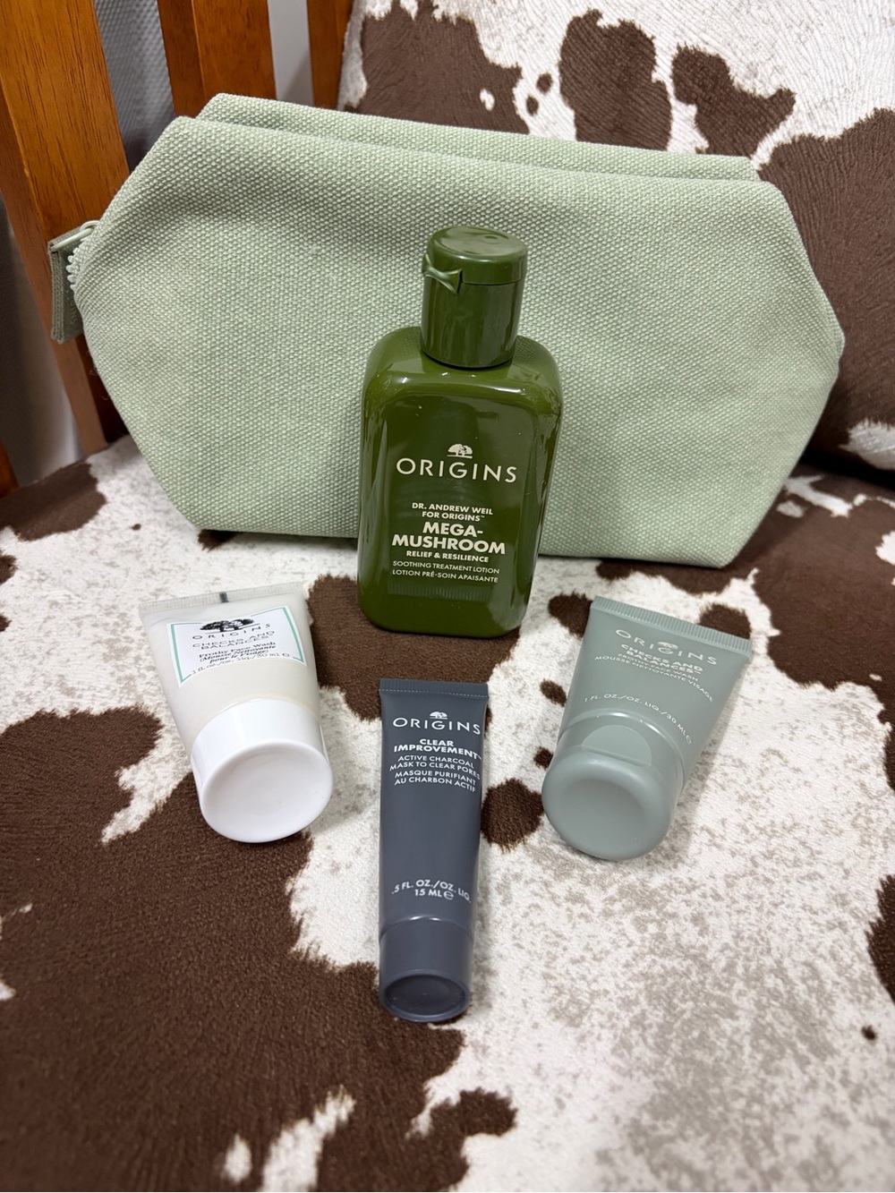 Origins Skincare Mega-Mushroom Moisturizer and Frothy Face Wash Set